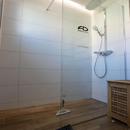 펜션 Rare Maison Moderne Proche Centre Avec Jardin Parking Gratuit 콜마