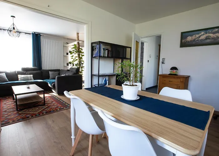 Rare Maison Moderne Proche Centre Avec Jardin Parking Gratuit